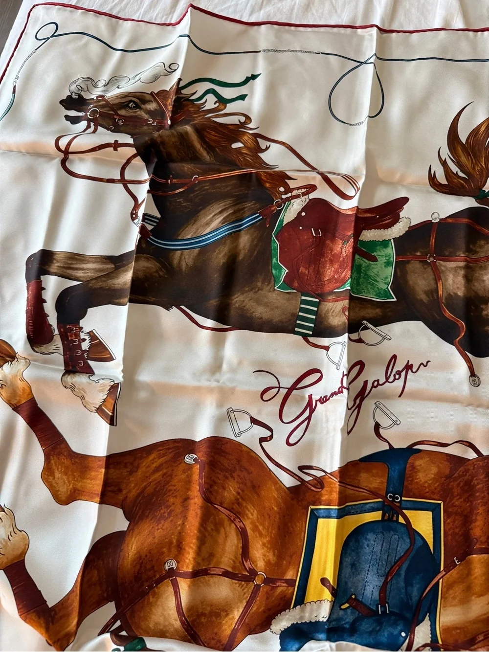 Grand Galop scarf 90